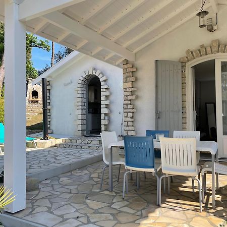 Вилла Adorable Petite Maison A 400M De La Mer Сен-Жорж-де-Дидон Экстерьер фото